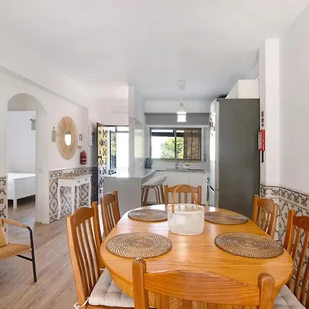 Blue Wave Escape -t1 Perto Da Com Varanda Apartmán Albufeira