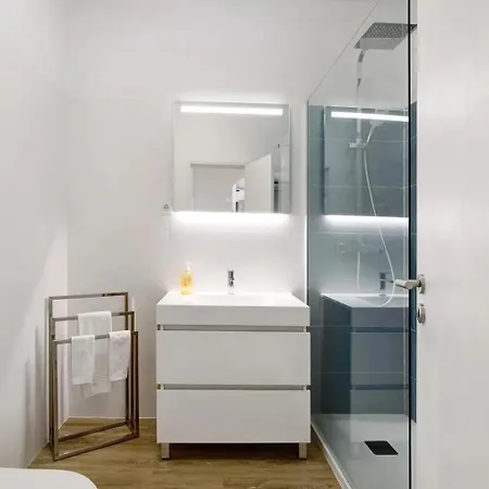 Blue Wave Escape -t1 Perto Da Com Varanda Apartman Albufeira